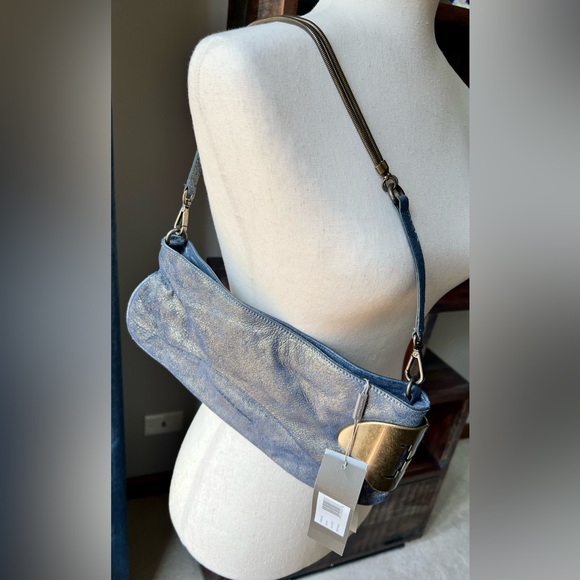 Halston 2n1 Shoulder Handbag & Clutch NWT - Picture 2 of 14